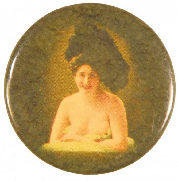 Nude Smiling Pocket Mirror